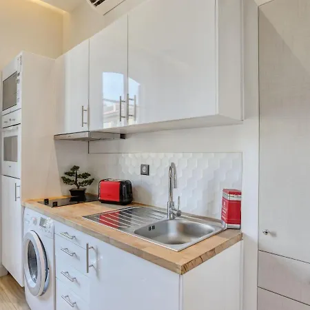 Apartment Studio Gioffredo By Interhome
